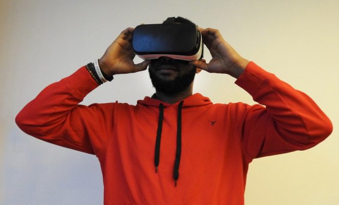 Game Changing Virtual Reality Console Hits the Market